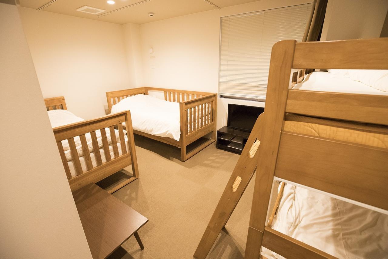 Yadokari Namba Hostel Oszaka Kültér fotó